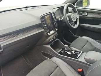 VOLVO XC40 1.5 T3 [163] R Design 5Dr Geartronic
