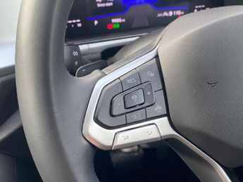 VOLKSWAGEN T-ROC 1.5 Tsi Match Suv 5Dr Petrol Dsg Euro 6 (S/S) (150 Ps)