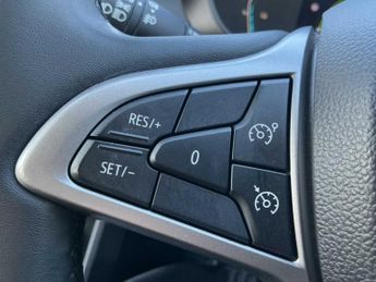 DACIA JOGGER 1.6 Hev Extreme 5Dr Auto