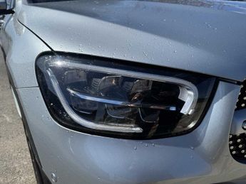 MERCEDES-BENZ GLC COUPE Glc 220D 4Matic Amg Line Premium 5Dr 9G-Tronic