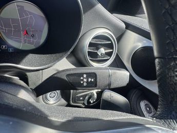 MERCEDES-BENZ GLC COUPE Glc 220D 4Matic Amg Line Premium 5Dr 9G-Tronic