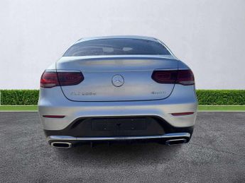 MERCEDES-BENZ GLC COUPE Glc 220D 4Matic Amg Line Premium 5Dr 9G-Tronic