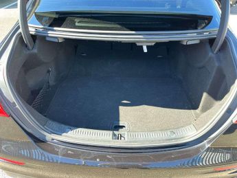 MERCEDES-BENZ E CLASS E220D Amg Line Night Edition Prem+ 4Dr 9G-Tronic