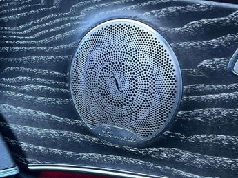 MERCEDES-BENZ E CLASS E220D Amg Line Night Edition Prem+ 4Dr 9G-Tronic