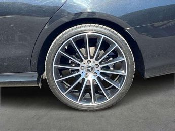 MERCEDES-BENZ E CLASS E220D Amg Line Night Edition Prem+ 4Dr 9G-Tronic