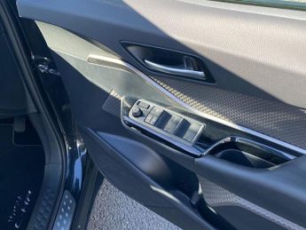 TOYOTA C-HR 1.8 Hybrid Excel 5Dr Cvt