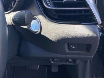 TOYOTA C-HR 1.8 Hybrid Excel 5Dr Cvt