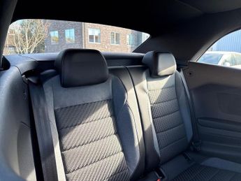 VOLKSWAGEN T-Roc 1.5 Tsi R-Line 2Dr Dsg