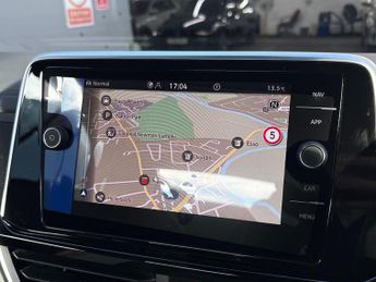 VOLKSWAGEN T-Roc 1.5 Tsi R-Line 2Dr Dsg