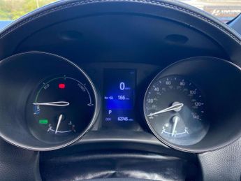TOYOTA C-HR 1.8 Vvt-H Icon Suv 5Dr Petrol Hybrid Cvt Euro 6 (S/S) (122 Ps)