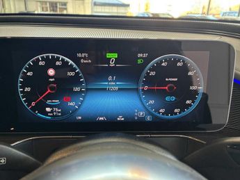 MERCEDES-BENZ EQC Eqc 400 300Kw Amg Line Edition 80Kwh 5Dr Auto