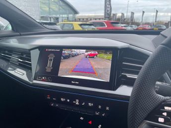 AUDI Q4 210Kw 45 82Kwh S Line 5Dr Auto [Leather]