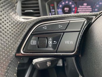 AUDI A1 35 Tfsi S Line 5Dr S Tronic