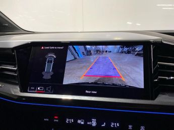 AUDI Q4 45 Black Edition Suv 5Dr Electric Auto Quattro 82Kwh (286 Ps)