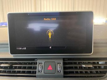 AUDI Q5 2.0 Tdi 40 S Line Suv 5Dr Diesel S Tronic Quattro Euro 6 (S/S) (