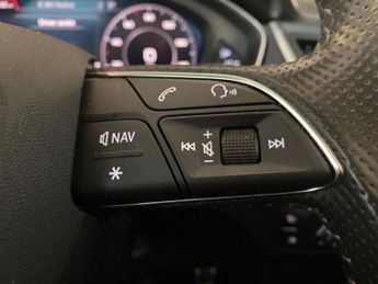 AUDI Q5 2.0 Tdi 40 S Line Suv 5Dr Diesel S Tronic Quattro Euro 6 (S/S) (