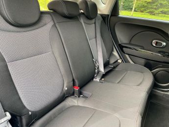 KIA SOUL 1.6 Crdi 2 Suv 5Dr Diesel Dct Euro 6 (134 Bhp)