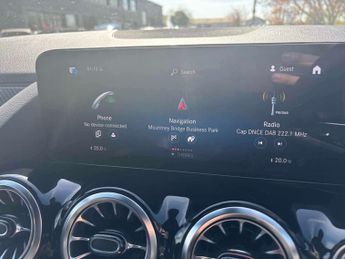 MERCEDES-BENZ GLA Gla 200 Amg Line Premium 5Dr Auto