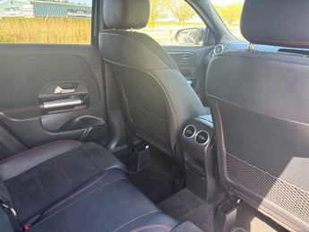 MERCEDES-BENZ GLA Gla 200 Amg Line Premium 5Dr Auto