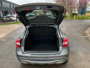MERCEDES-BENZ GLA Gla 200 Sport 5Dr Auto
