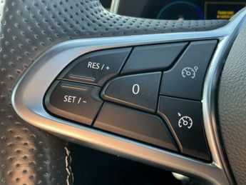 RENAULT CLIO 1.6 E-Tech Full Hybrid 145 Engineered 5Dr Auto