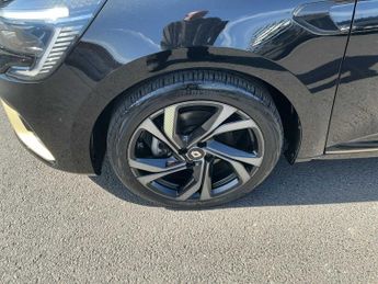 RENAULT CLIO 1.6 E-Tech Full Hybrid 145 Engineered 5Dr Auto