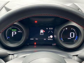 TOYOTA YARIS 1.5 Vvt-H Gr Sport Hatchback 5Dr Petrol Hybrid E-Cvt Euro 6 (S/S