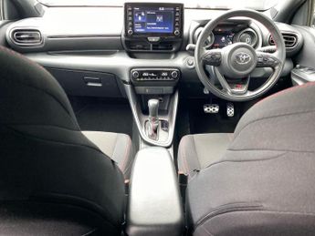 TOYOTA YARIS 1.5 Vvt-H Gr Sport Hatchback 5Dr Petrol Hybrid E-Cvt Euro 6 (S/S
