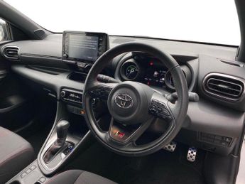 TOYOTA YARIS 1.5 Vvt-H Gr Sport Hatchback 5Dr Petrol Hybrid E-Cvt Euro 6 (S/S