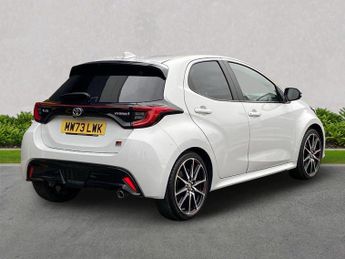 TOYOTA YARIS 1.5 Vvt-H Gr Sport Hatchback 5Dr Petrol Hybrid E-Cvt Euro 6 (S/S