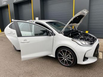 TOYOTA YARIS 1.5 Vvt-H Gr Sport Hatchback 5Dr Petrol Hybrid E-Cvt Euro 6 (S/S