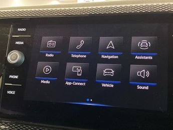 VOLKSWAGEN POLO 1.0 Evo Life Hatchback 5Dr Petrol Manual Euro 6 (S/S) (80 Ps)