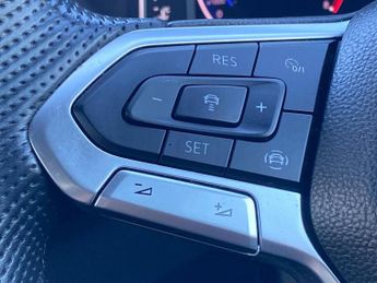 VOLKSWAGEN T-CROSS 1.0 Tsi R-Line Suv 5Dr Petrol Dsg Euro 6 (S/S) (115 Ps)