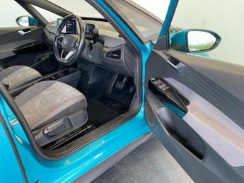 VOLKSWAGEN ID.3 Pro Performance 58Kwh Life Hatchback 5Dr Electric Auto (204 Ps)