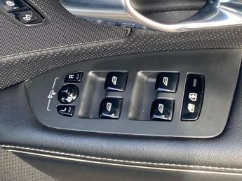 VOLVO V90 2.0 D5 Powerpulse R Design Pro 5Dr Awd Geartronic