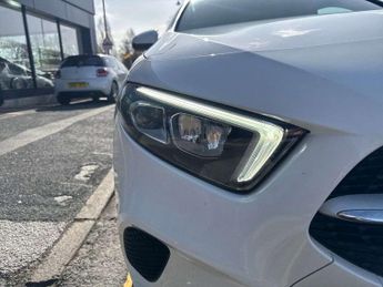 MERCEDES-BENZ A CLASS A180D Sport 5Dr Auto