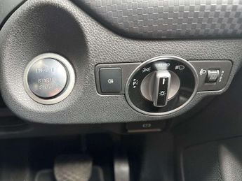 MERCEDES-BENZ A CLASS A180D Sport 5Dr Auto