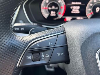 AUDI Q5 2.0 Tdi 40 S Line Suv 5Dr Diesel S Tronic Quattro Euro 6 (S/S) (
