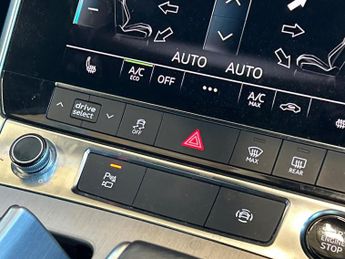 AUDI A6 40 Tdi Quattro S Line 4Dr S Tronic