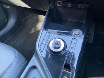 KIA NIRO 1.6 Gdi 11.1Kwh 3 Suv 5Dr Petrol Plug-In Hybrid Dct Euro 6 (S/S)