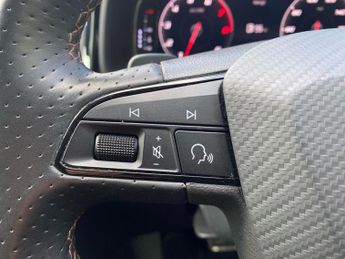SEAT CUPRA ATECA 2.0 Tsi Suv 5Dr Petrol Dsg 4Drive Euro 6 (S/S) (300 Ps)