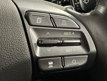 HYUNDAI IONIQ 38.3Kwh Premium Hatchback 5Dr Electric Auto (136 Ps)