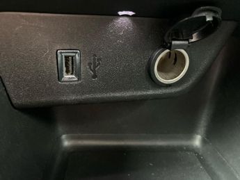 VAUXHALL CORSA 50Kwh Sri Premium Hatchback 5Dr Electric Auto (136 Ps)