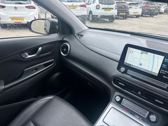HYUNDAI KONA 64Kwh Ultimate Suv 5Dr Electric Auto (10.5Kw Charger) (204 Ps)