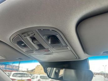 HYUNDAI KONA 64Kwh Ultimate Suv 5Dr Electric Auto (10.5Kw Charger) (204 Ps)