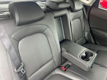 HYUNDAI KONA 64Kwh Ultimate Suv 5Dr Electric Auto (10.5Kw Charger) (204 Ps)