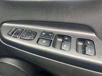 HYUNDAI KONA 64Kwh Ultimate Suv 5Dr Electric Auto (10.5Kw Charger) (204 Ps)