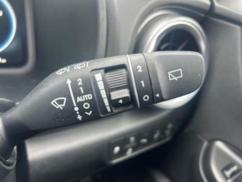 HYUNDAI KONA 64Kwh Ultimate Suv 5Dr Electric Auto (10.5Kw Charger) (204 Ps)