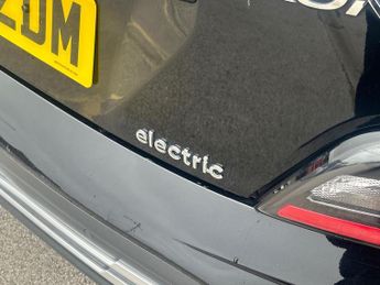 HYUNDAI KONA 64Kwh Ultimate Suv 5Dr Electric Auto (10.5Kw Charger) (204 Ps)