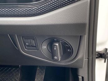 VOLKSWAGEN POLO 1.0 Tsi Match 5Dr Dsg
